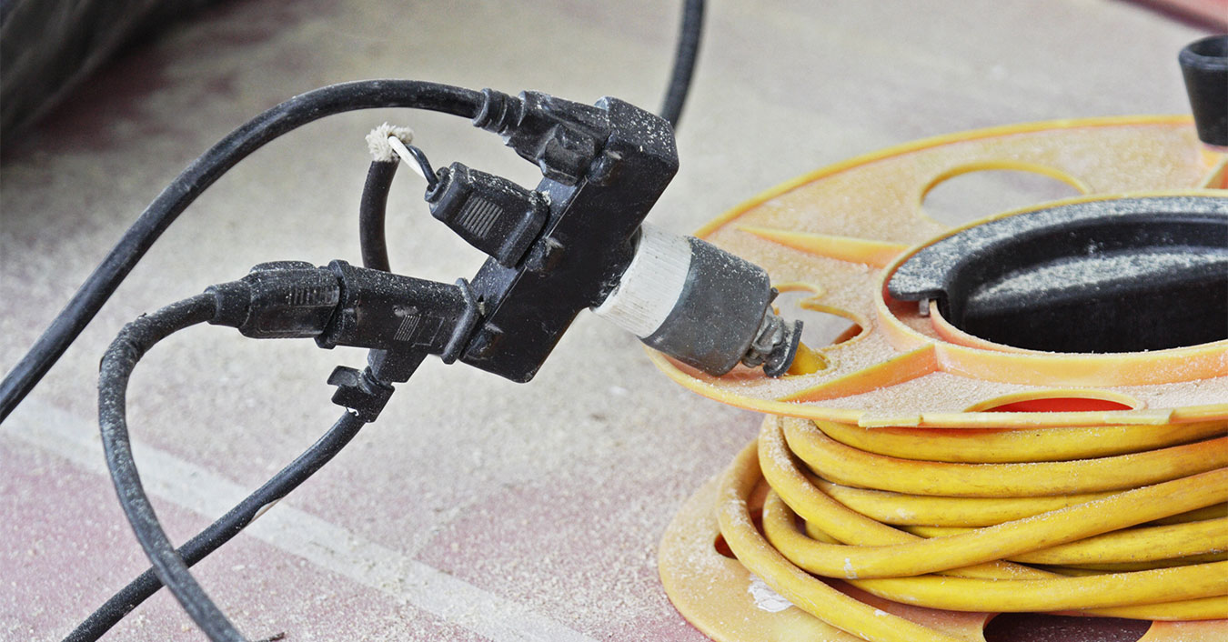 How to Safely Use an Extension Cord